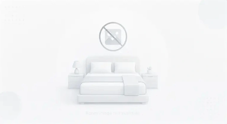 Room #5585410